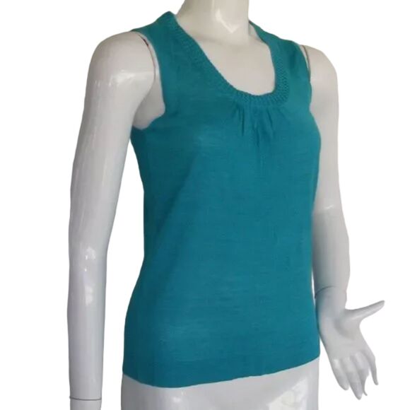 new CHICO'S Tank Top, 0/S, Knit, Cyan Trisha, Modest cut - Picture 3 of 11
